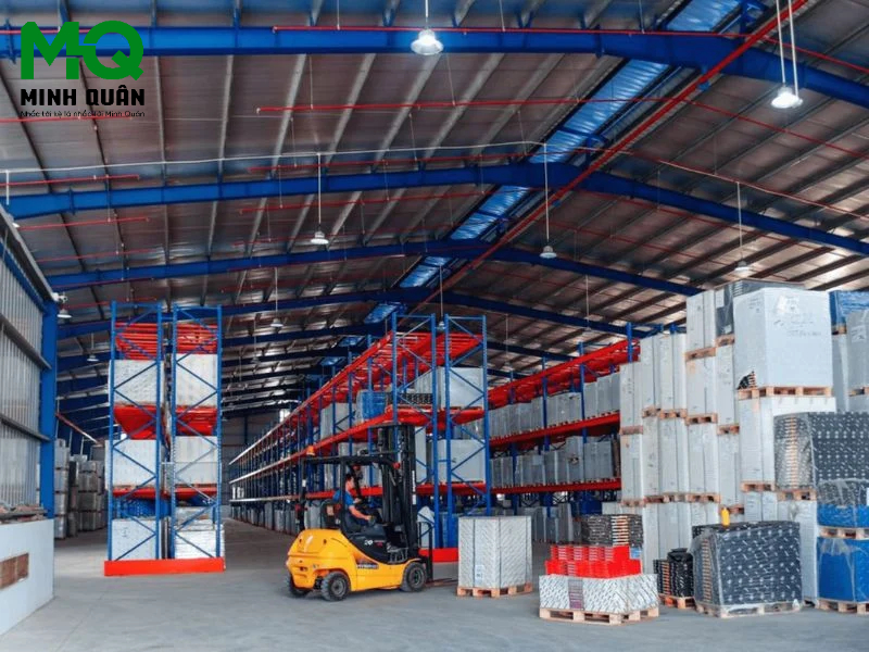 Kệ tải nặng cho kho vật liệu xây dựng là gì?
