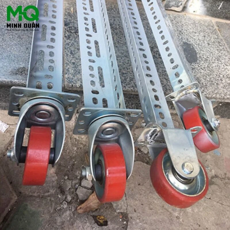 Kệ Sắt Lỗ Chữ V Đa Tầng Gắn Bánh Xe 