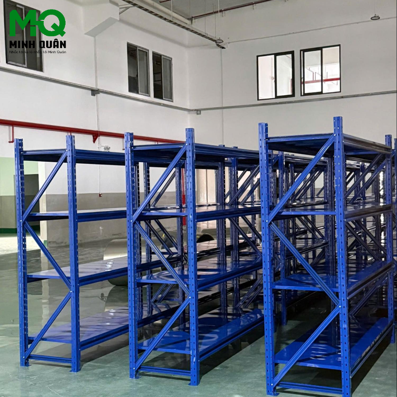 Kệ trung tải 600kg là gì và đặc điểm nổi bật