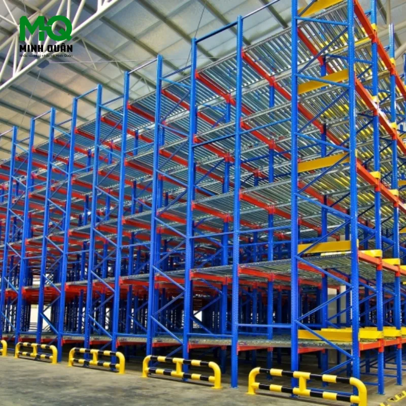 kệ chứa hàng push back