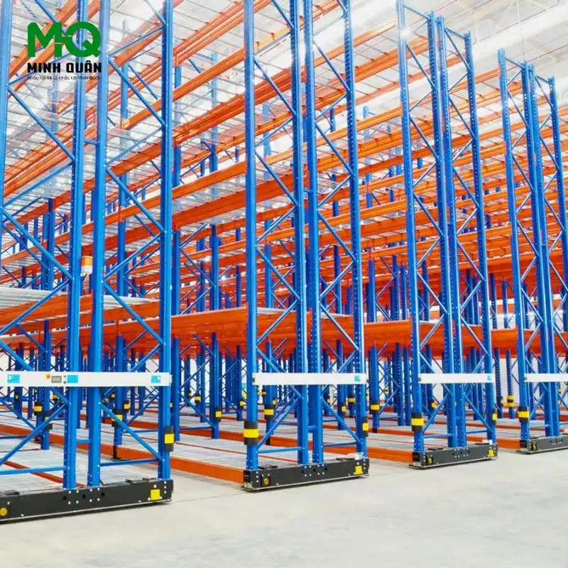 Giá Kệ Minh Quân sở hữu đội ngũ kỹ sư cơ khí và tự động hóa dày dặn kinh nghiệm