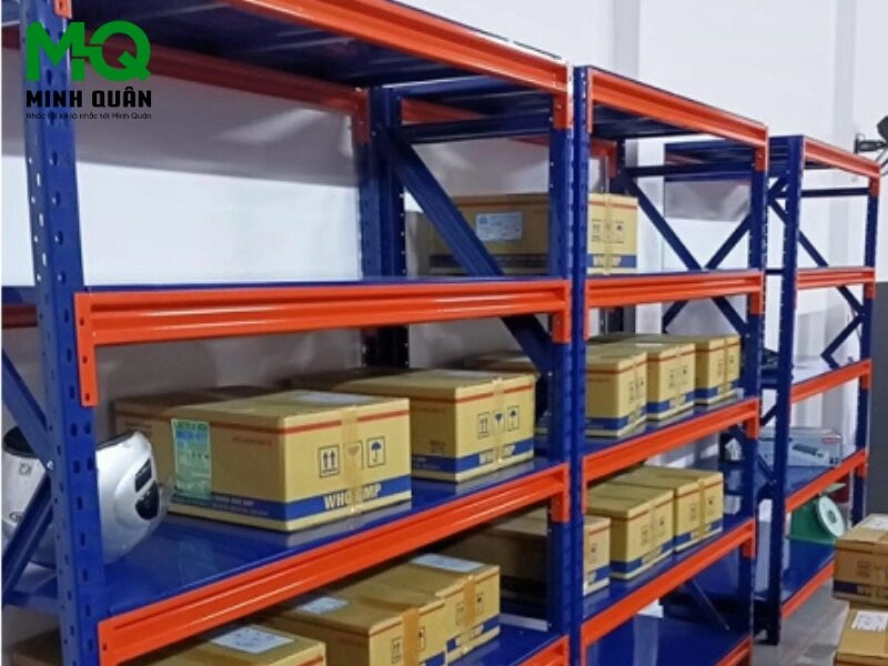 kệ sắt công nghiệp