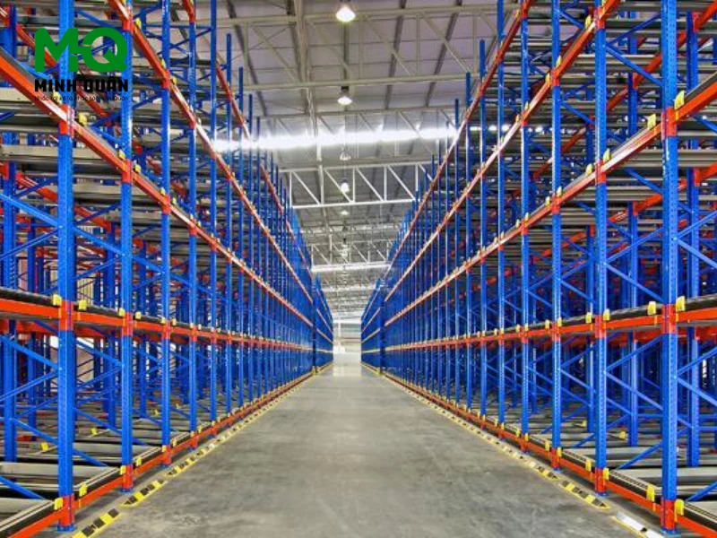 Kệ chịu lực 4000kg Kệ chịu lực 4000kg