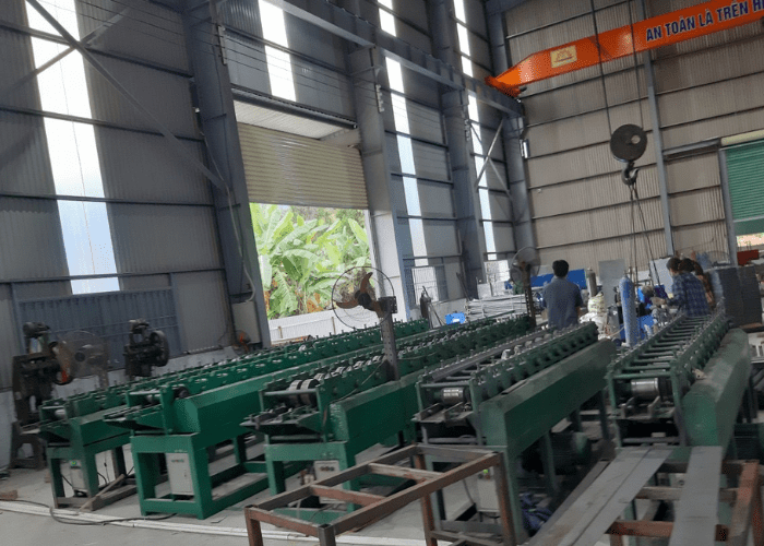 Quy trình sản xuất kệ sắt chữ V